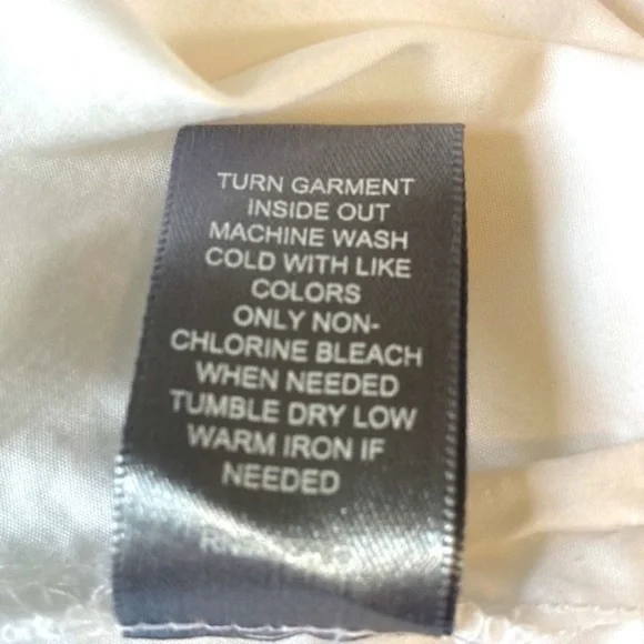 Marled Bell Sleeve White Blouse - Picture 10 of 10